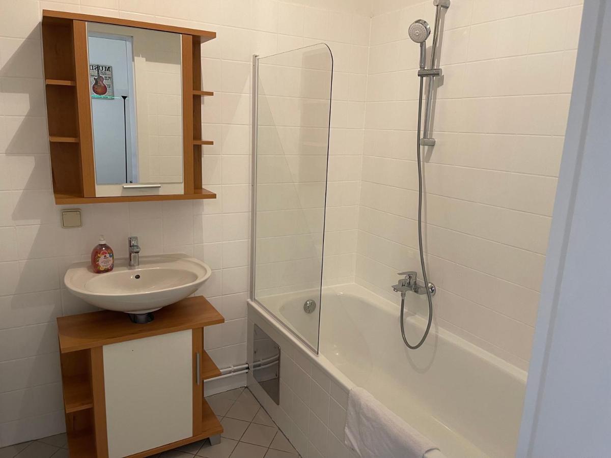 Peaceful Apartment For 4 ウィーン エクステリア 写真